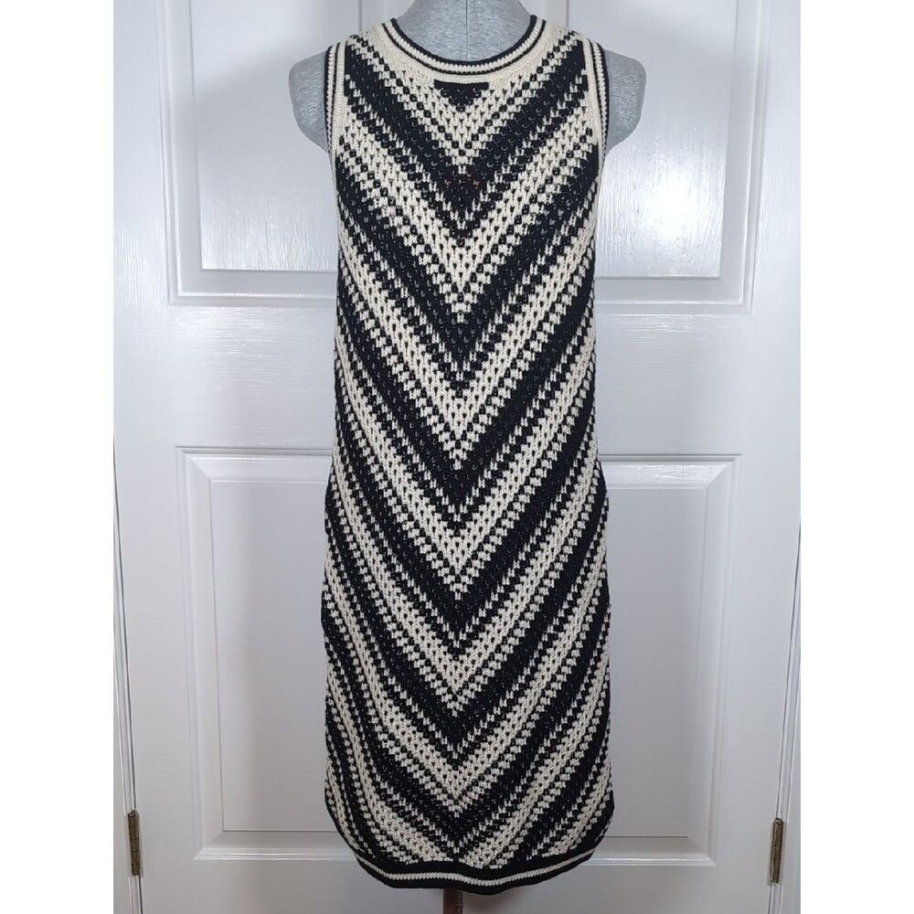 Gap Crochet Midi Sweater Dress Black Ivory Chevron Pattern Sleeveless Knit